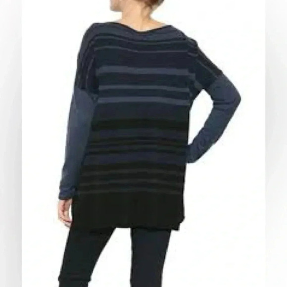Vince blue striped tunic sweater merino wool blend oversized bateau Size M - Picture 5 of 9